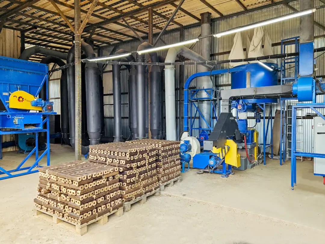 Линия брикетирования Pini & kay — промышленное оборудование КировБелМаш Линия брикетирования Pini & kay — Никольск (Вологодская обл.)